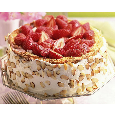 Strawberry Cake with Nuts